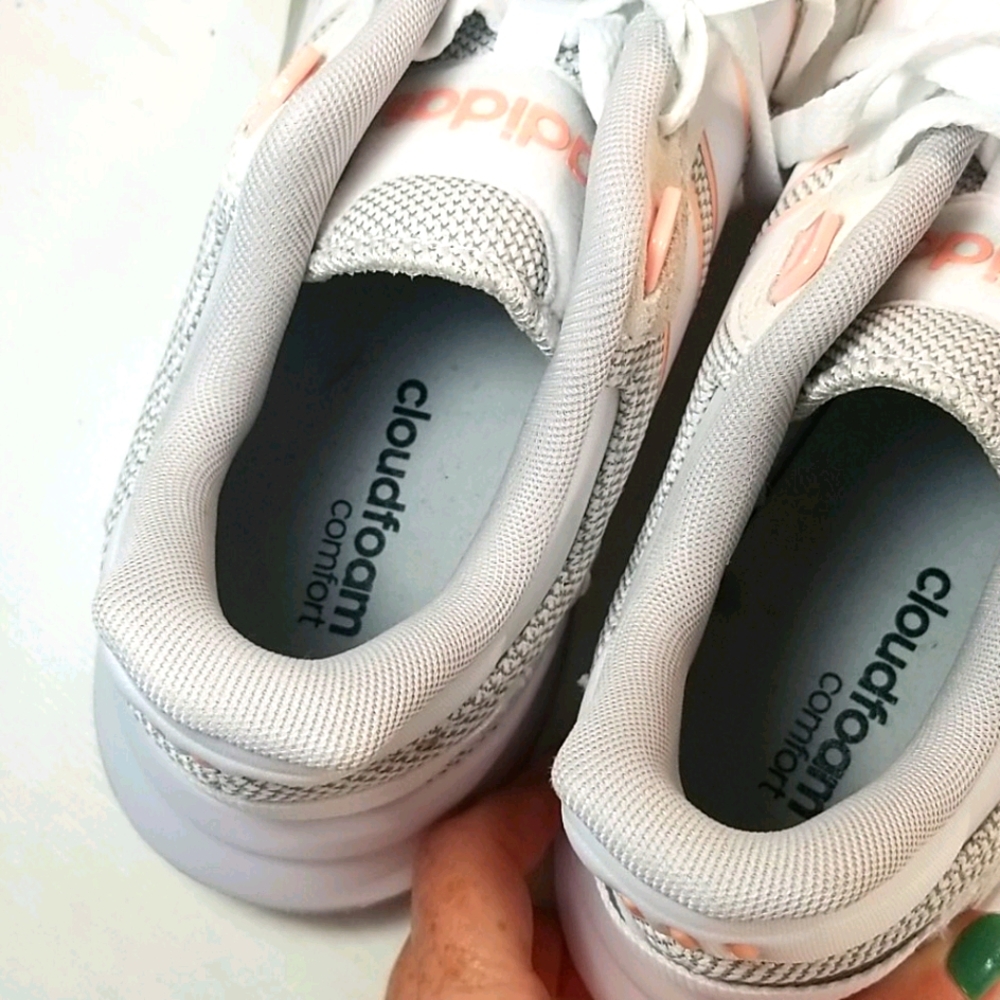 ADIDAS Run90S Women's Sneaker White/Glow Pink NWOB - Picture 8 of 9